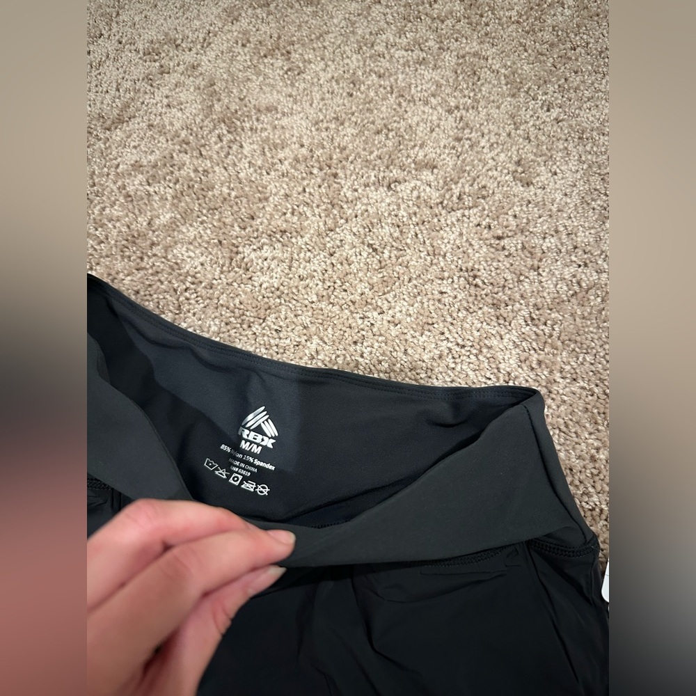 NWT Women's Black Athletic Shorts (SIZE: Small) - Picture 5 of 13